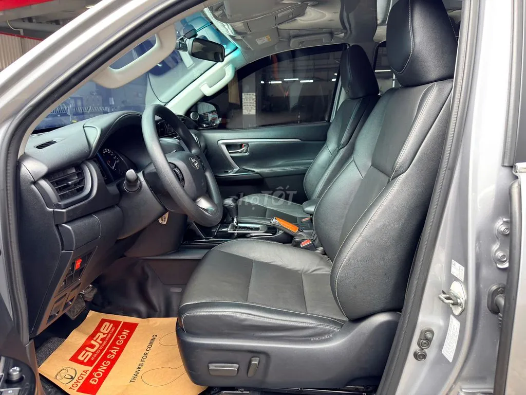 Toyota Fortuner 2024 photo 4