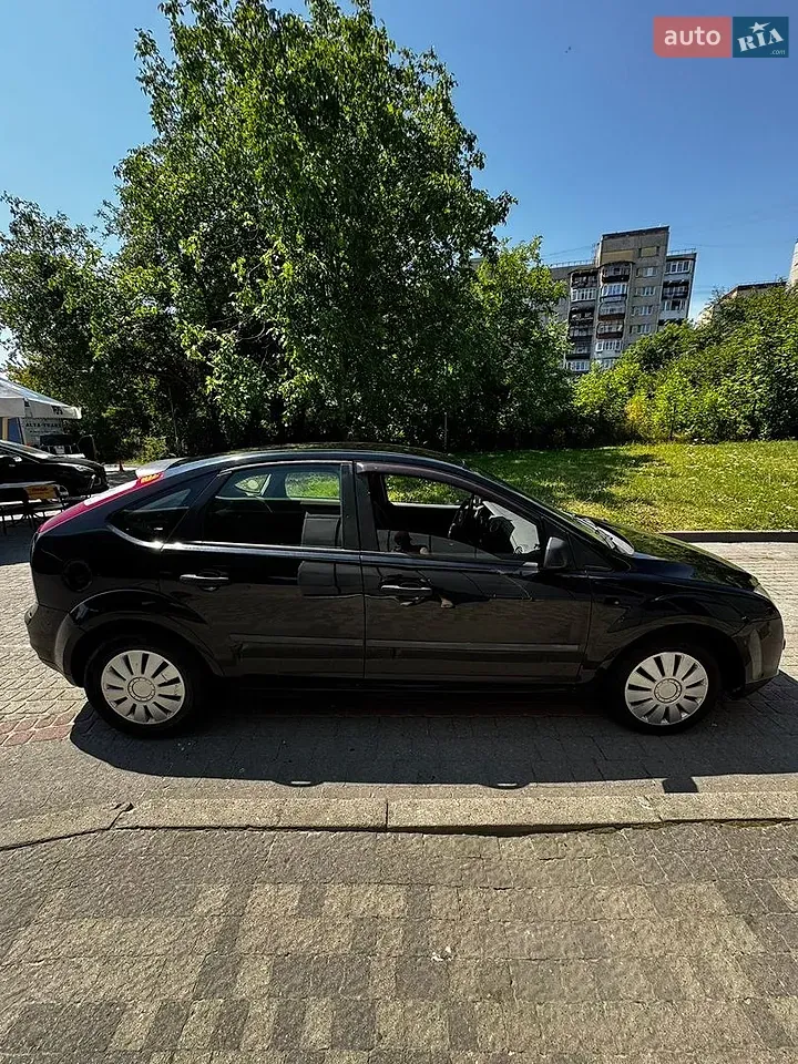 Ford Focus 2007 photo 4