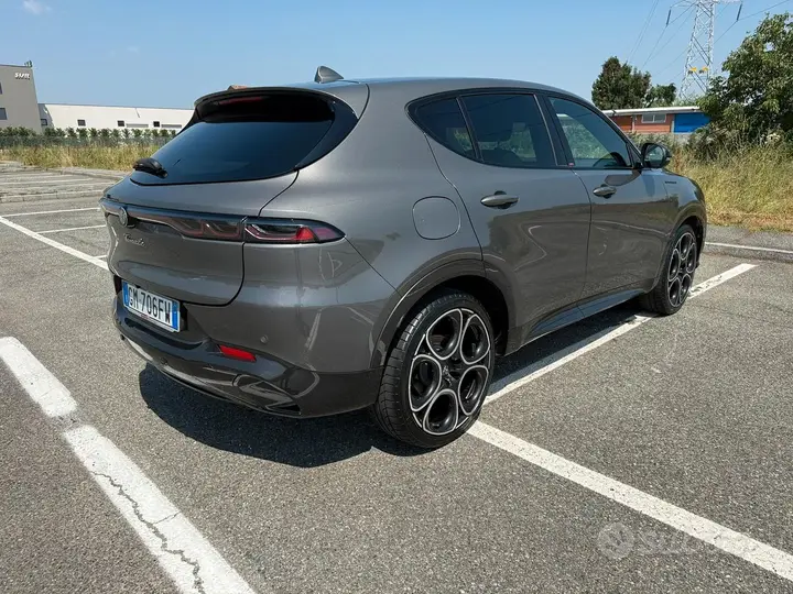 Alfa Romeo Tonale 2023 photo 3