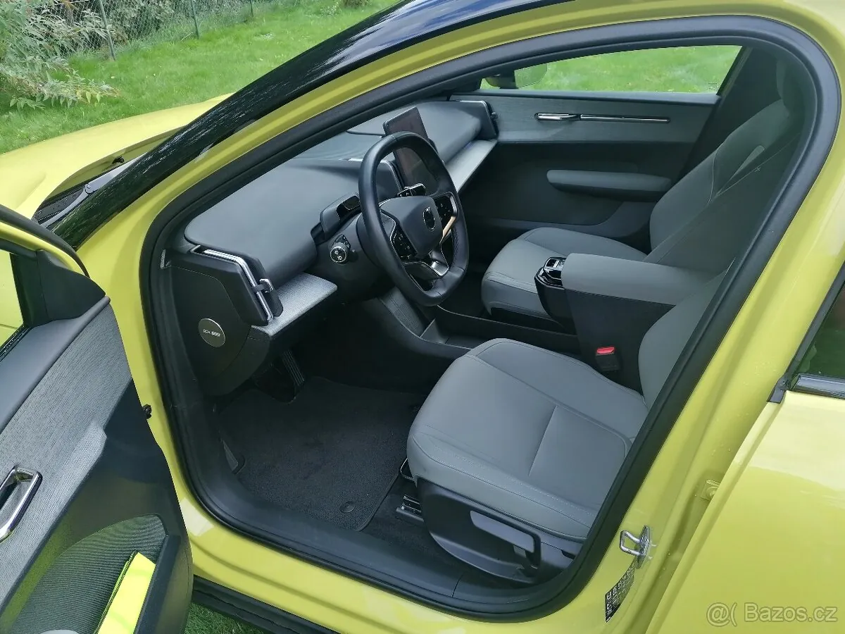 Volvo Ex30 2024 photo 5
