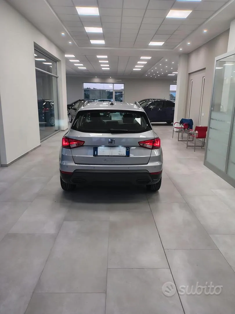 Seat Arona 2023 photo 4