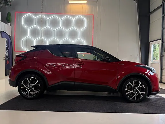 Toyota C-Hr 2021 photo 4