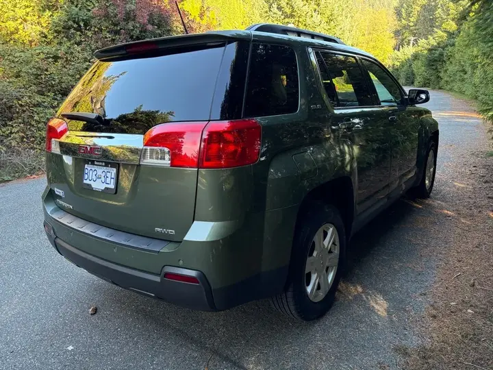 GMC Terrain 2015 photo 3
