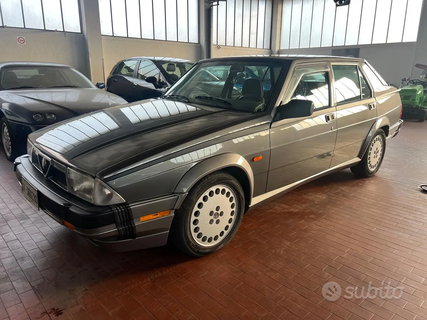 Alfa Romeo 75