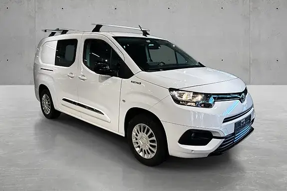 Toyota Proace City 2023 photo 4