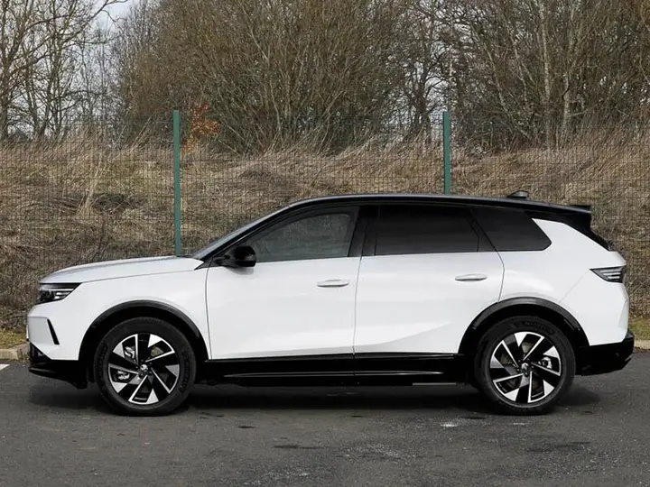 Vauxhall Grandland 2026 photo 4
