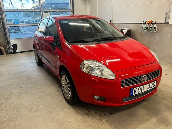 Fiat Punto Evo 2010 photo 3
