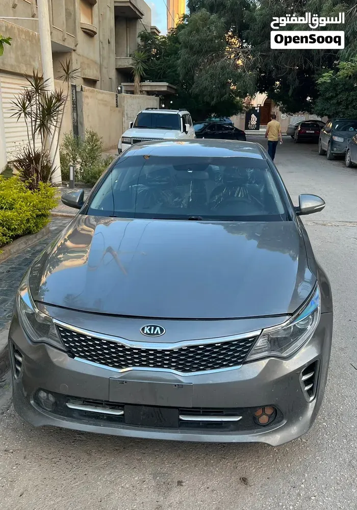 Kia Optima 2018 photo 2