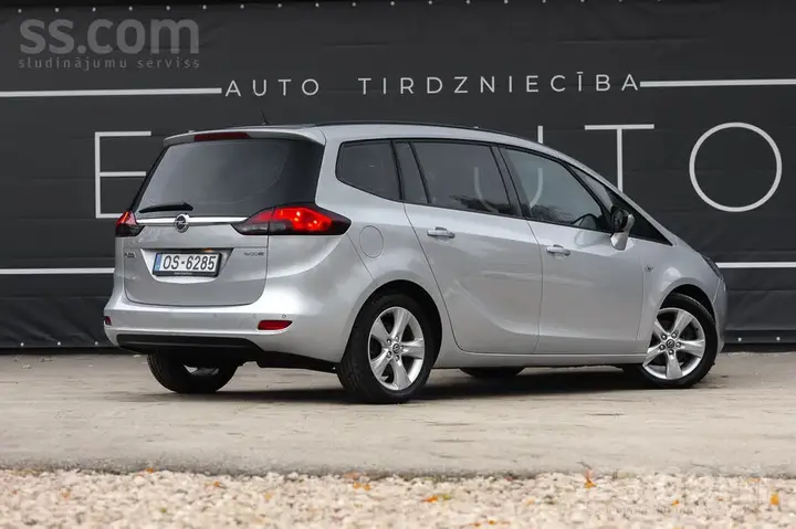 Opel Zafira 2012 photo 5