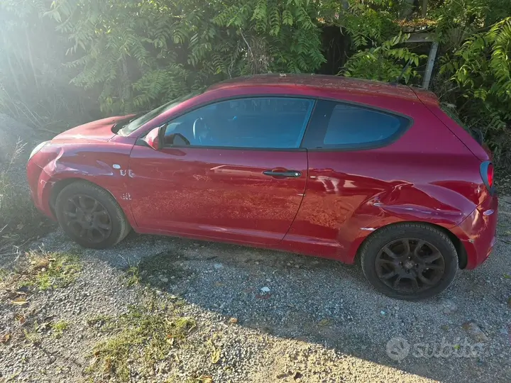 Alfa Romeo Mito 2012 photo 4