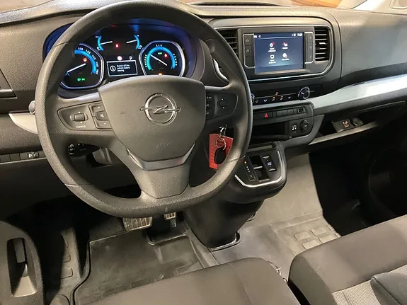 Peugeot E-Traveller 2021 photo 5