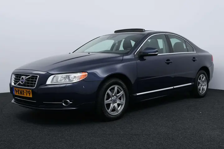 Volvo S80 2013 photo 2