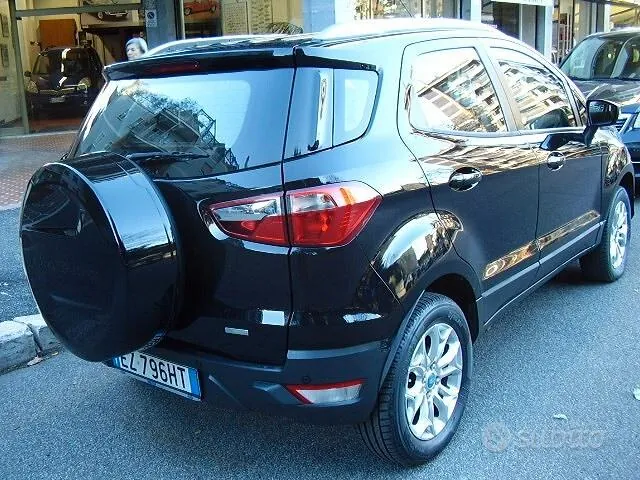 Ford Ecosport 2015 photo 4