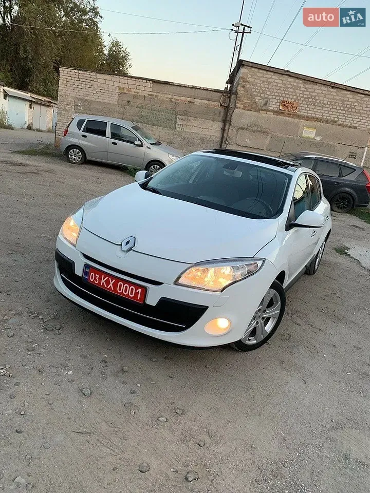 Renault Megane 2009 photo 2
