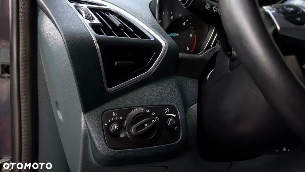 Ford C-Max 2013 photo 3