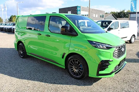 Ford E-Transit 2025 photo 2