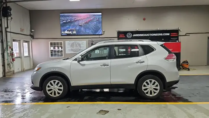 Nissan Rogue 2014 photo 2