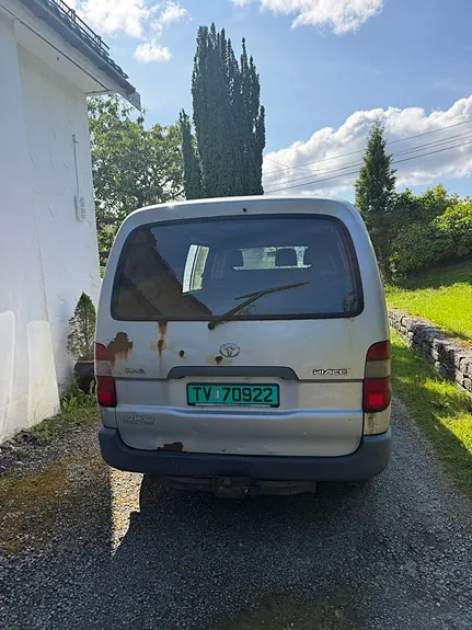Toyota Hiace 2005 photo 5