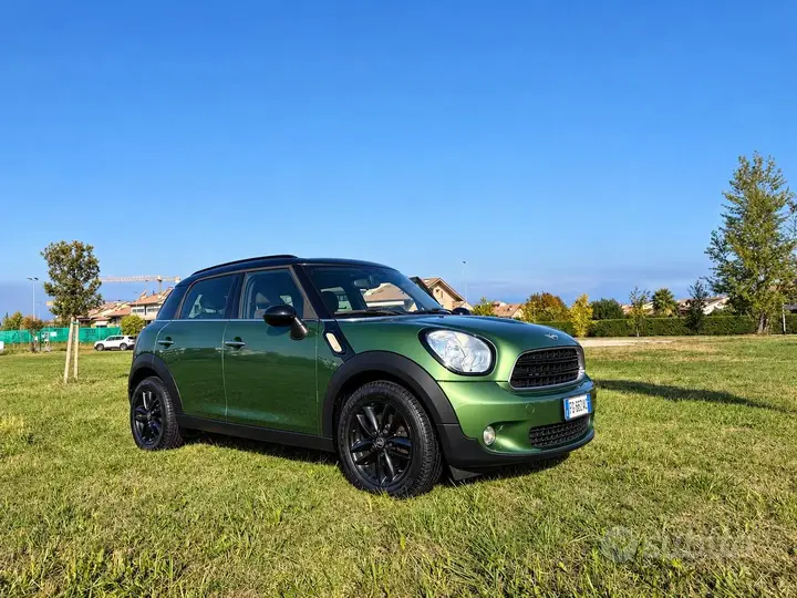 Mini Mini Countryman 2016 photo 2