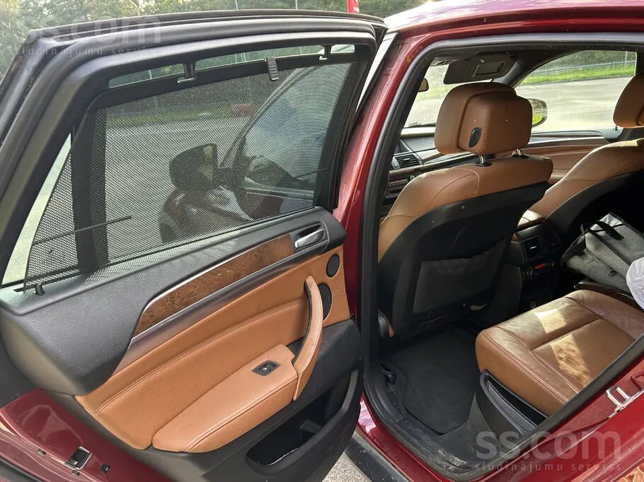BMW X6 2011 photo 2