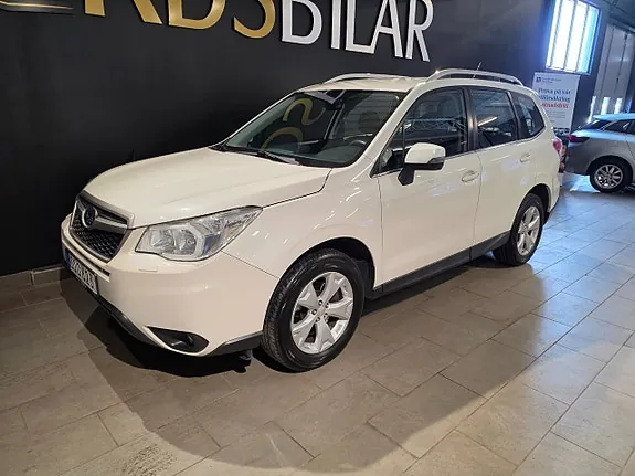 Subaru Forester 2015 photo 2