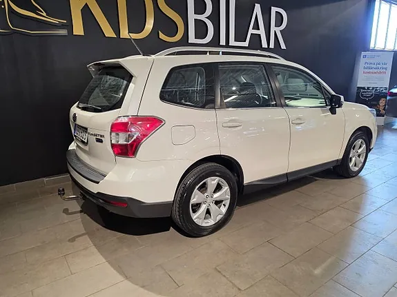 Subaru Forester 2015 photo 5