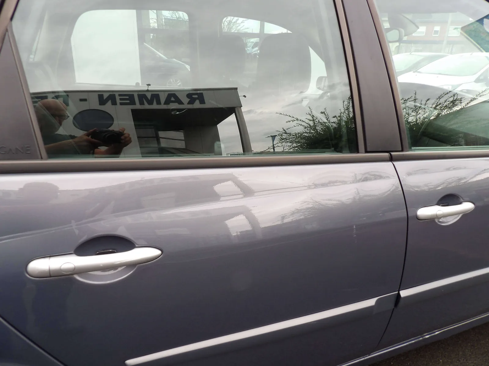 Renault Scenic 2006 photo 3