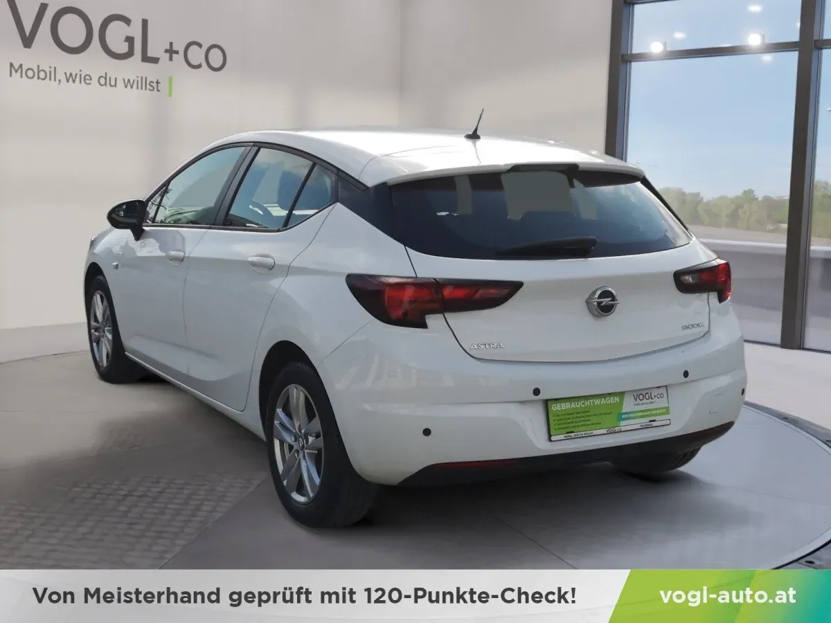 Opel Astra 2017 photo 3