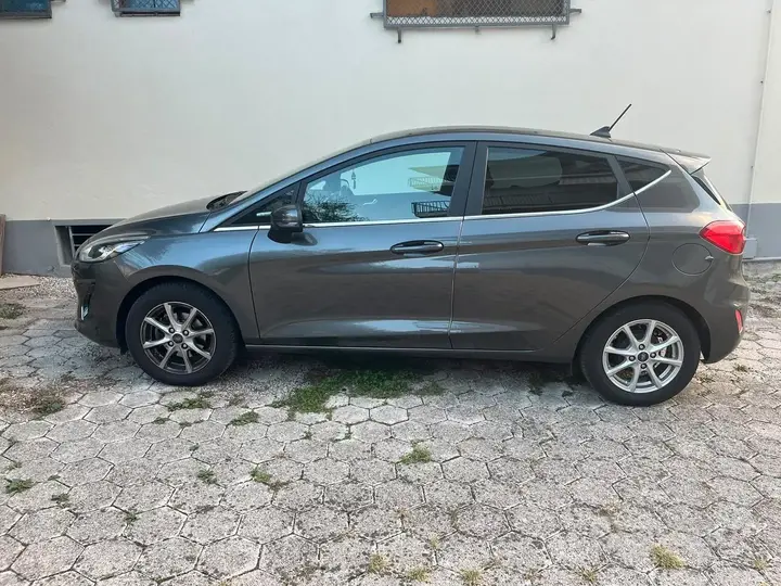 Ford Fiesta 2021 photo 2
