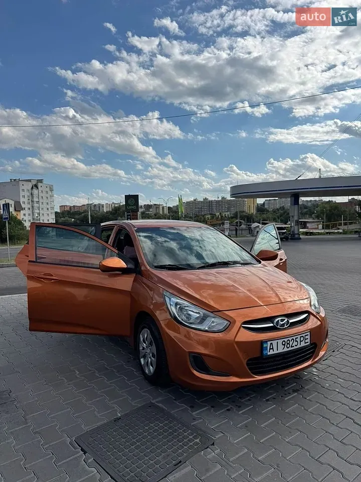 Hyundai Accent