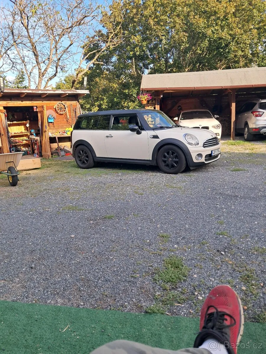 Mini Clubman 2010 photo 2