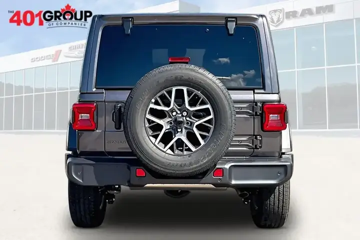 Jeep Wrangler 2026 photo 4