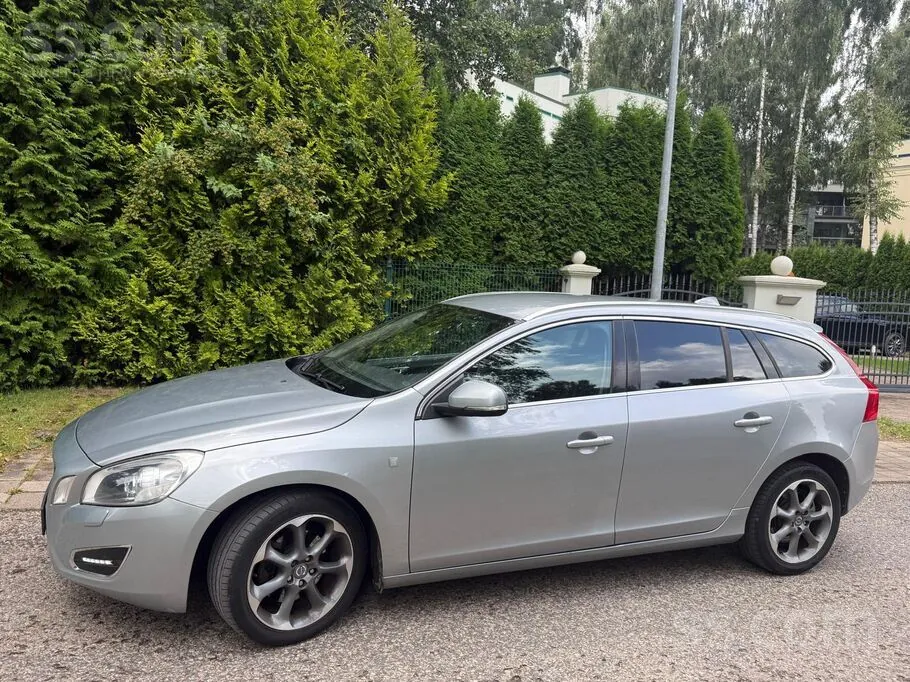 Volvo V60 2012 photo 5