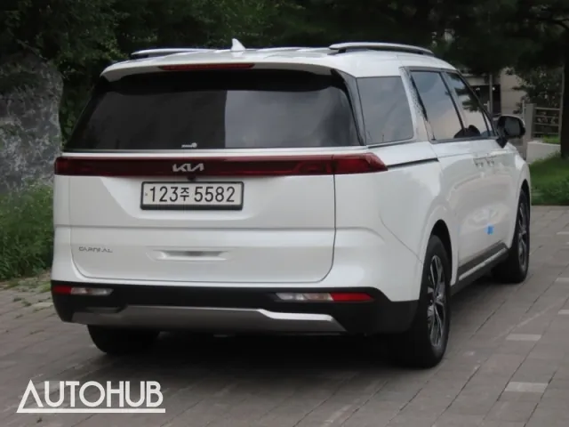 Kia Carnival 2022 photo 3