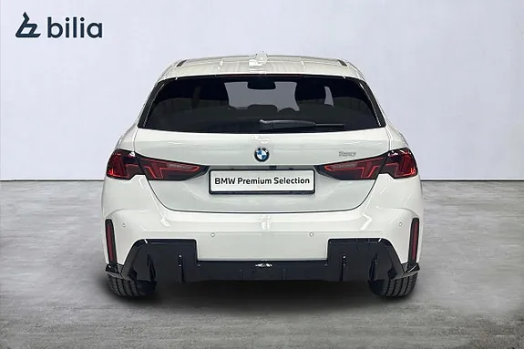 BMW 120 2026 photo 4