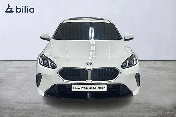 BMW 120 2026 photo 5