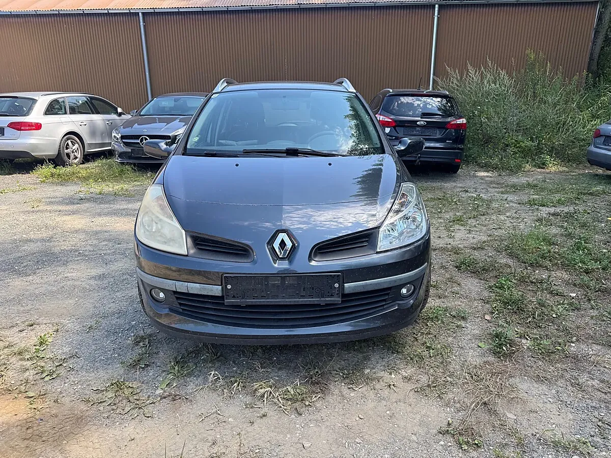 Renault Clio 2008 photo 2