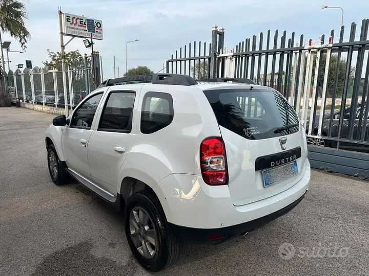 Dacia Duster 2015 photo 2