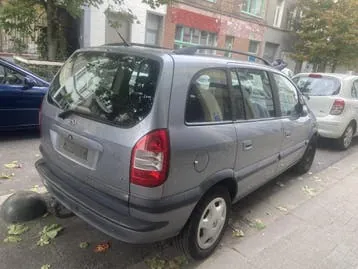 Opel Zafira 2005 photo 3