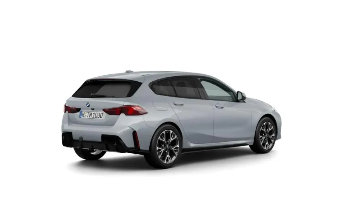 BMW 1 Series 2026 photo 3