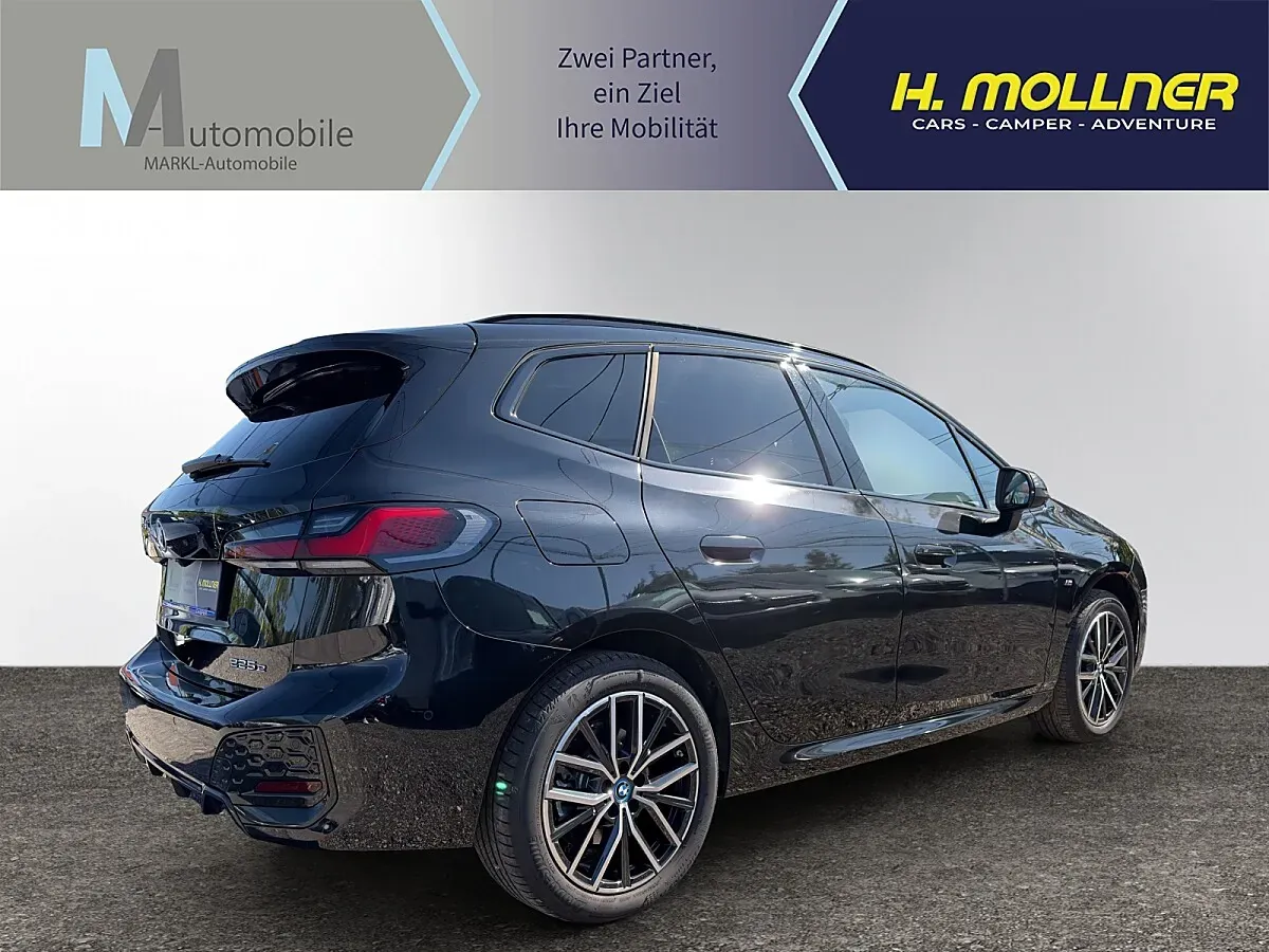 BMW 2 Series 2025 photo 4