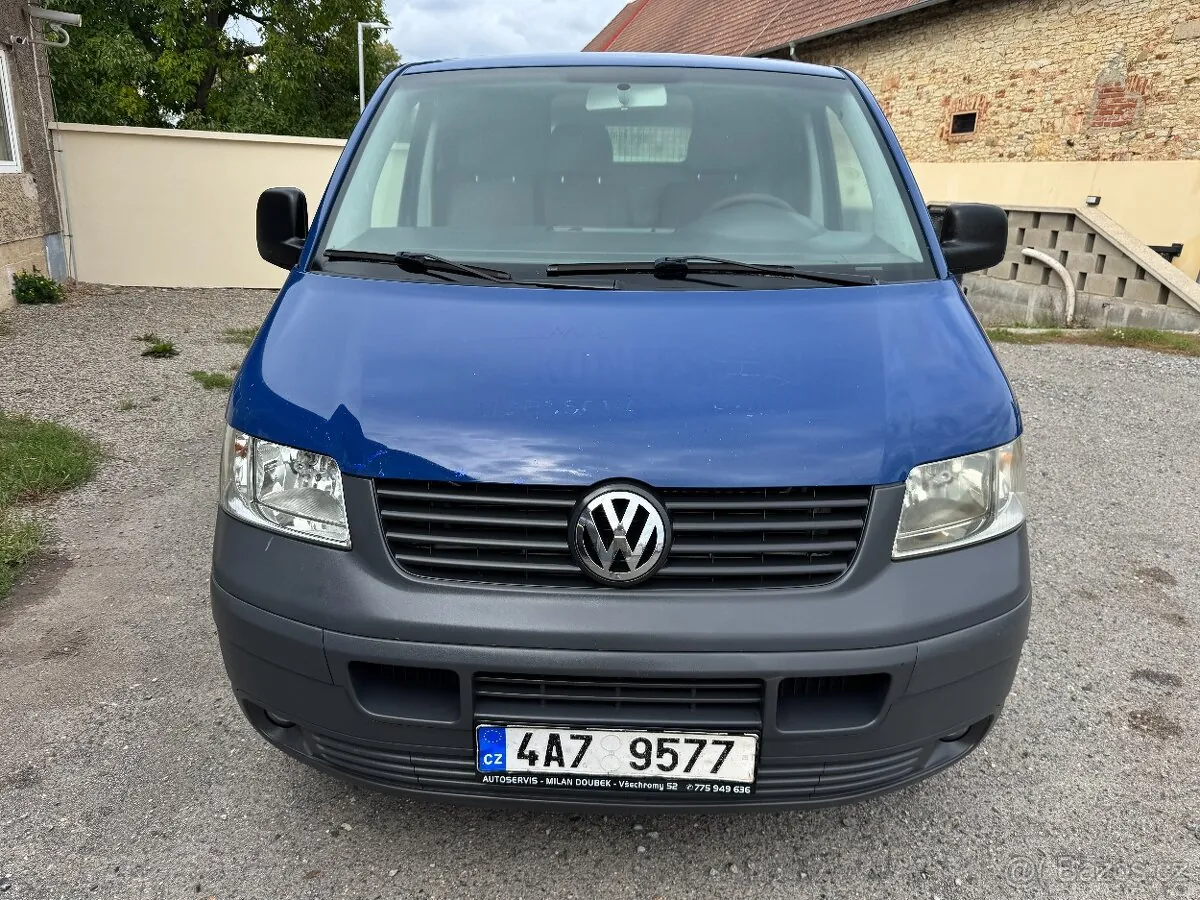 Volkswagen Transporter T5 2005 photo 2