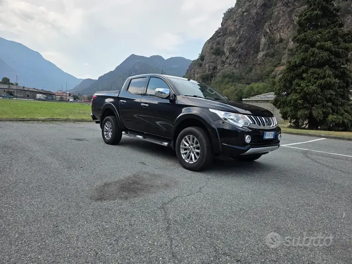 Mitsubishi L200
