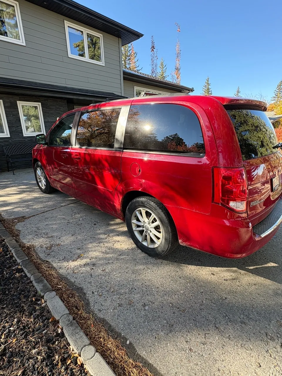 Dodge Grand Caravan 2013 photo 3