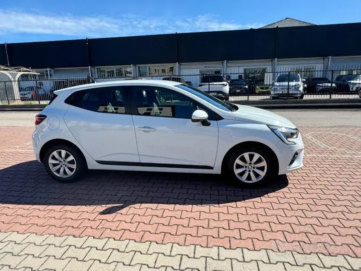 Renault Clio 2020 photo 5