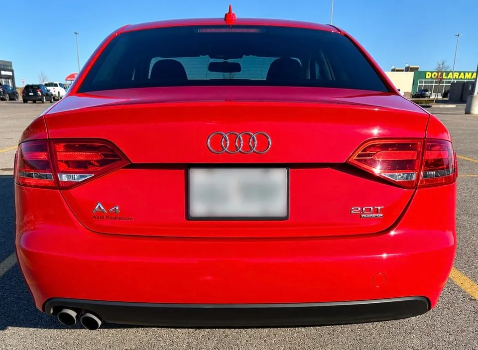 Audi A4 2009 photo 2