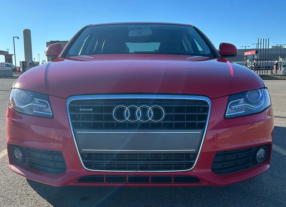 Audi A4 2009 photo 4
