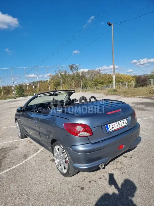 Peugeot 206 2005 photo 3