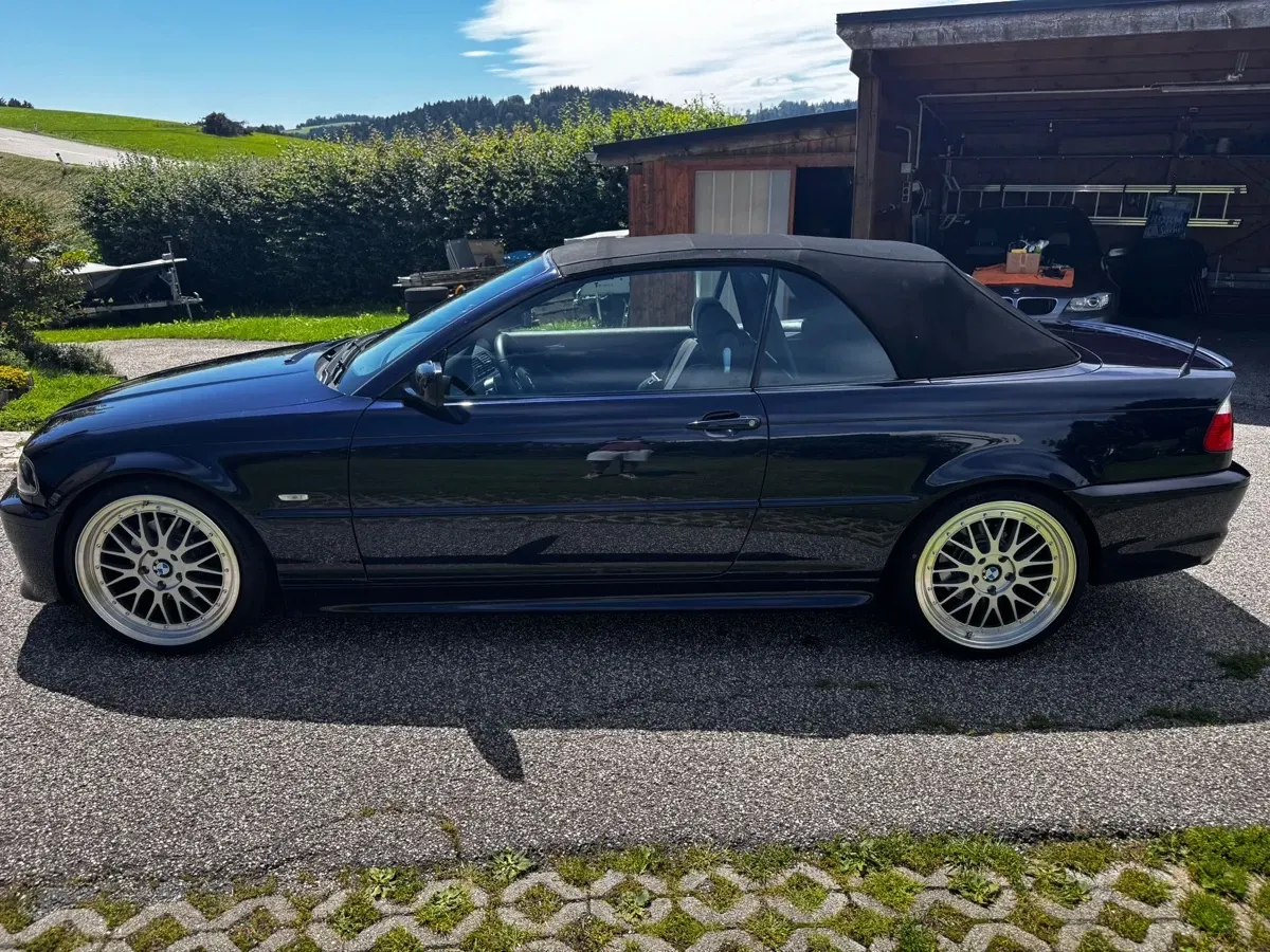 BMW 3 Series 2001 photo 2