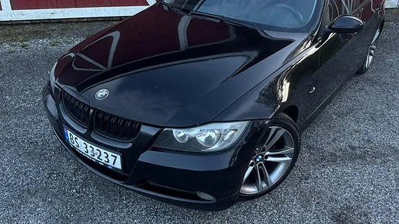 BMW 320D 2008 photo 3